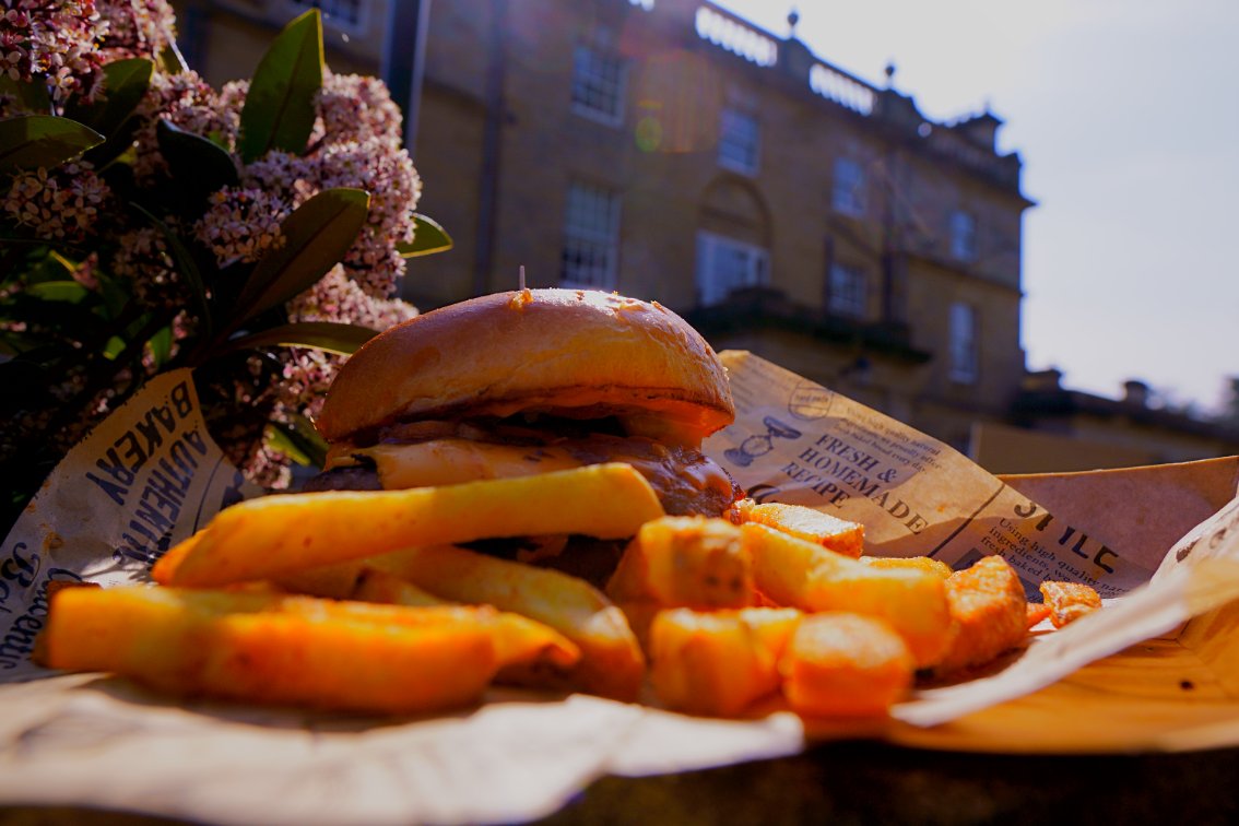 Local Pedlars End Burgers