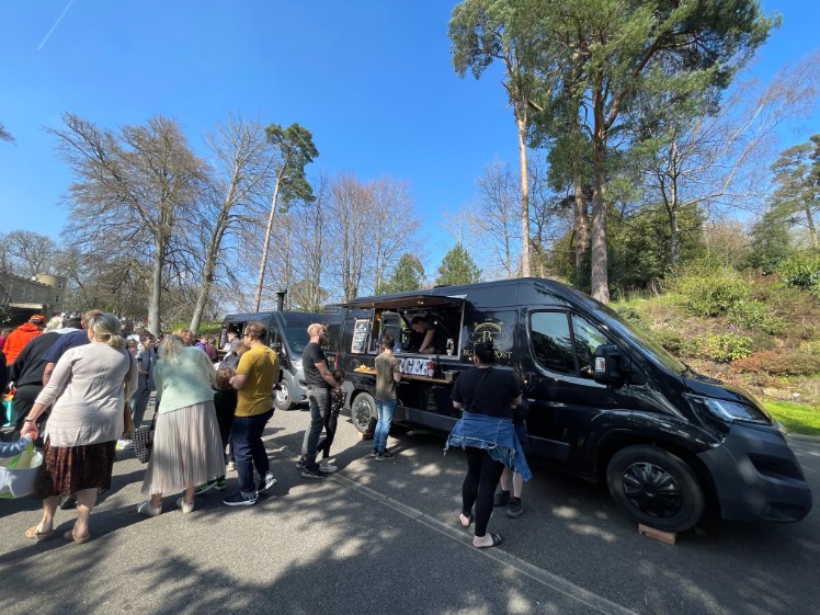 Catering Van in Durns Town